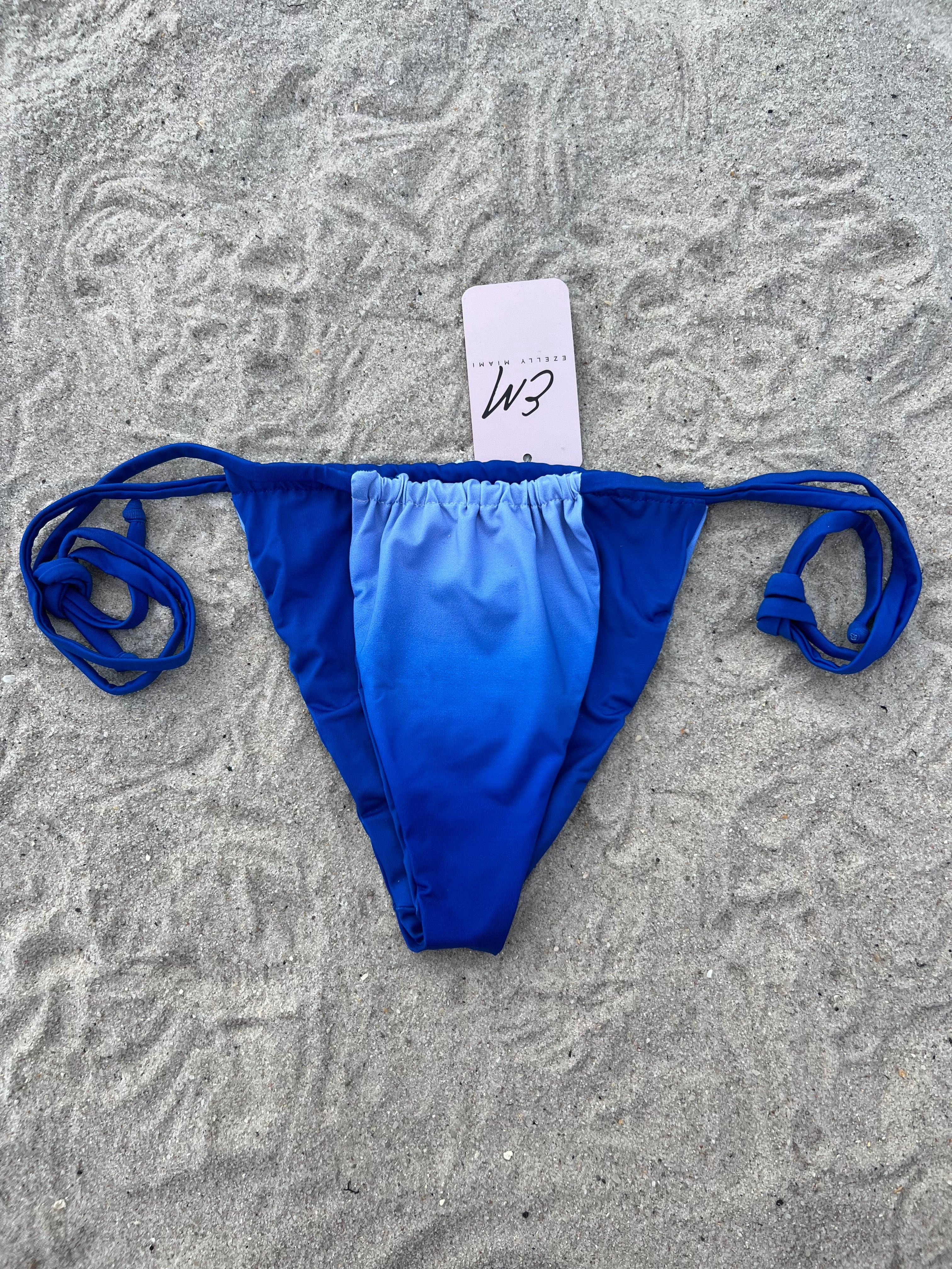 Alexis String Bottom / Beach Wave